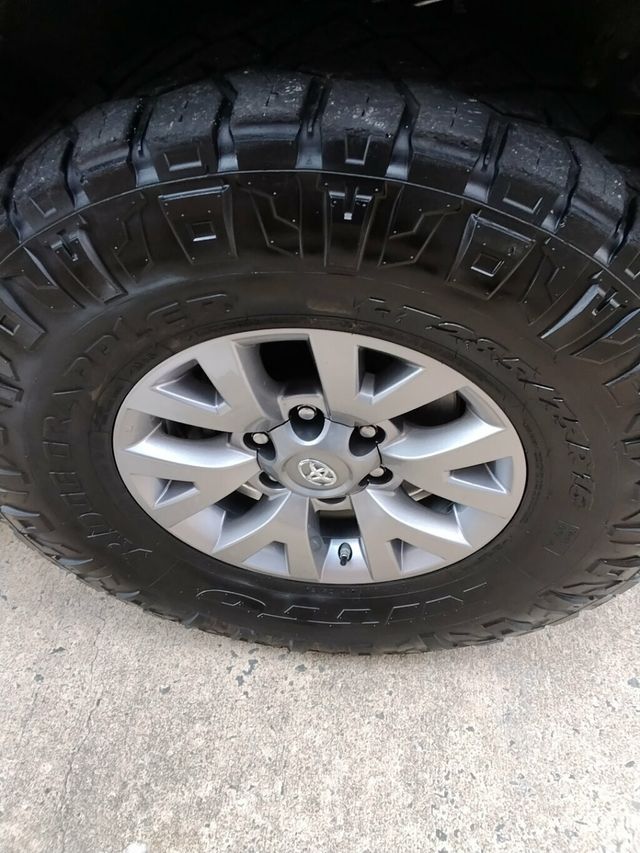 2019 Toyota Tacoma SR5  4X4 - 22919069 - 24
