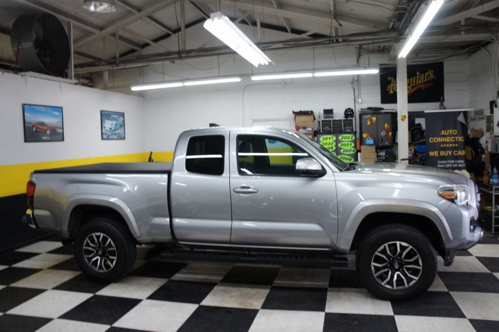 2019 Toyota Tacoma SR5 ACCESS CAB, Excellent Shape! - 23024457 - 13