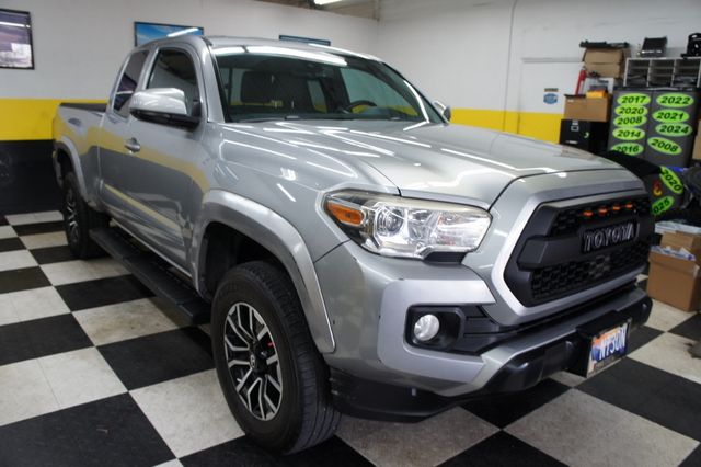 2019 Toyota Tacoma SR5 ACCESS CAB, Excellent Shape! - 23024457 - 1