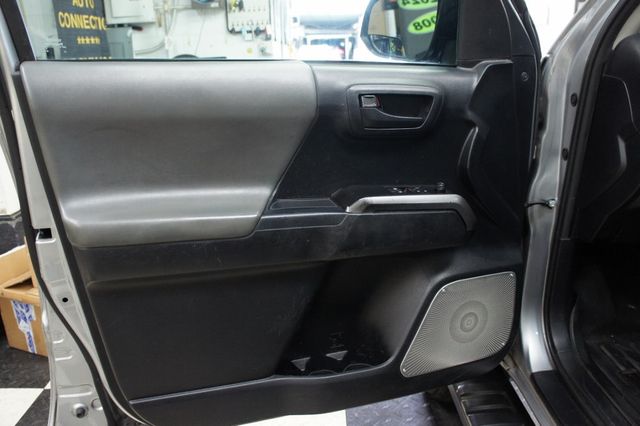 2019 Toyota Tacoma SR5 ACCESS CAB, Excellent Shape! - 23024457 - 28