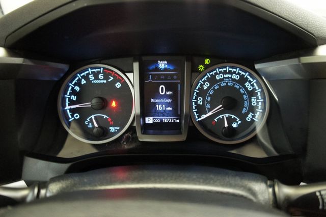 2019 Toyota Tacoma SR5 ACCESS CAB, Excellent Shape! - 23024457 - 33