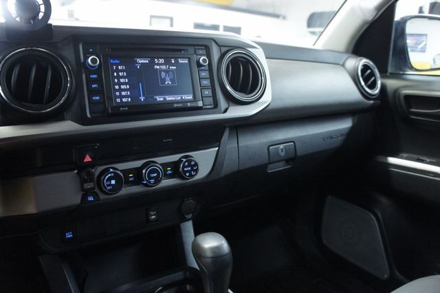 2019 Toyota Tacoma SR5 ACCESS CAB, Excellent Shape! - 23024457 - 34