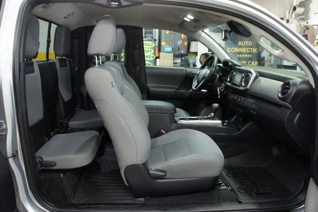 2019 Toyota Tacoma SR5 ACCESS CAB, Excellent Shape! - 23024457 - 41