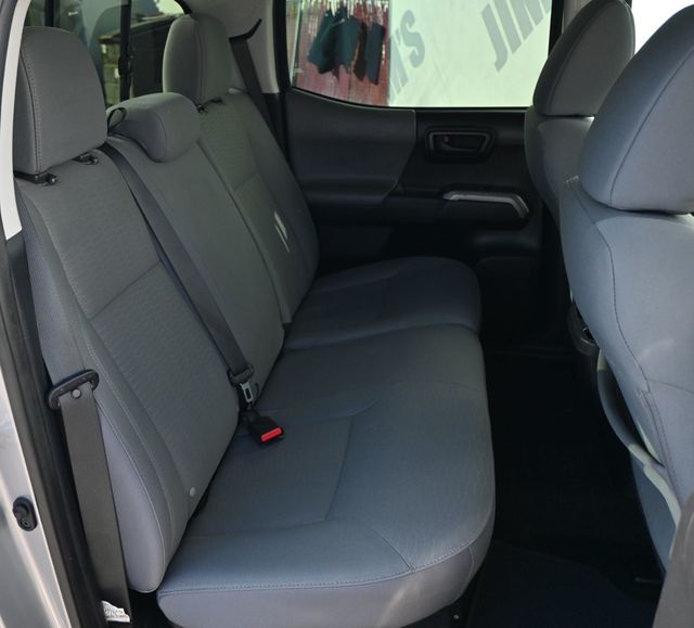 2019 Toyota Tacoma SR5 Double Cab  - 22941705 - 14
