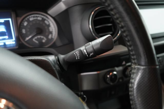 2019 Toyota Tacoma SR5 V6 - 23080815 - 16