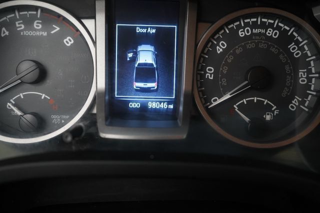 2019 Toyota Tacoma SR5 V6 - 23080815 - 18
