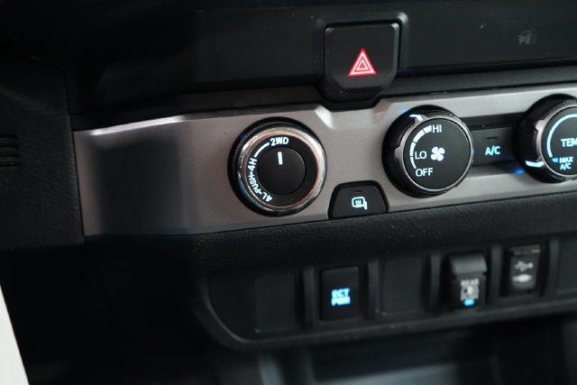 2019 Toyota Tacoma SR5 V6 - 23080815 - 24