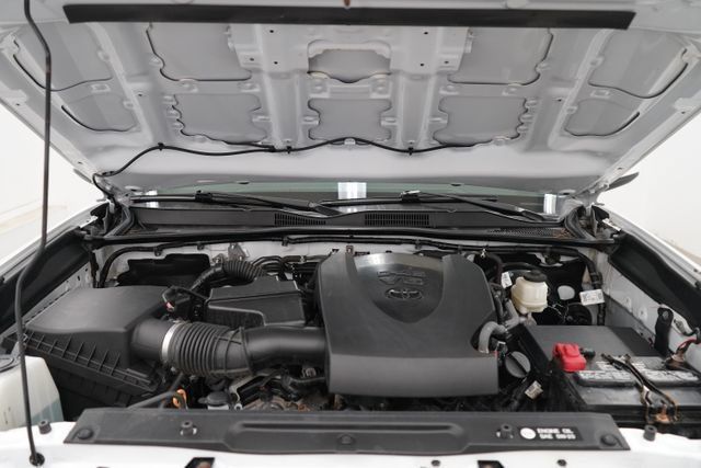 2019 Toyota Tacoma SR5 V6 - 23080815 - 44