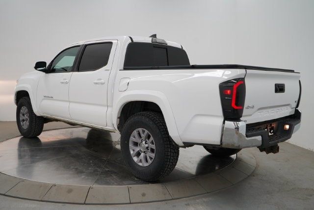2019 Toyota Tacoma SR5 V6 - 23080815 - 4