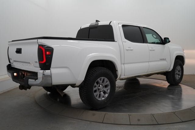 2019 Toyota Tacoma SR5 V6 - 23080815 - 6