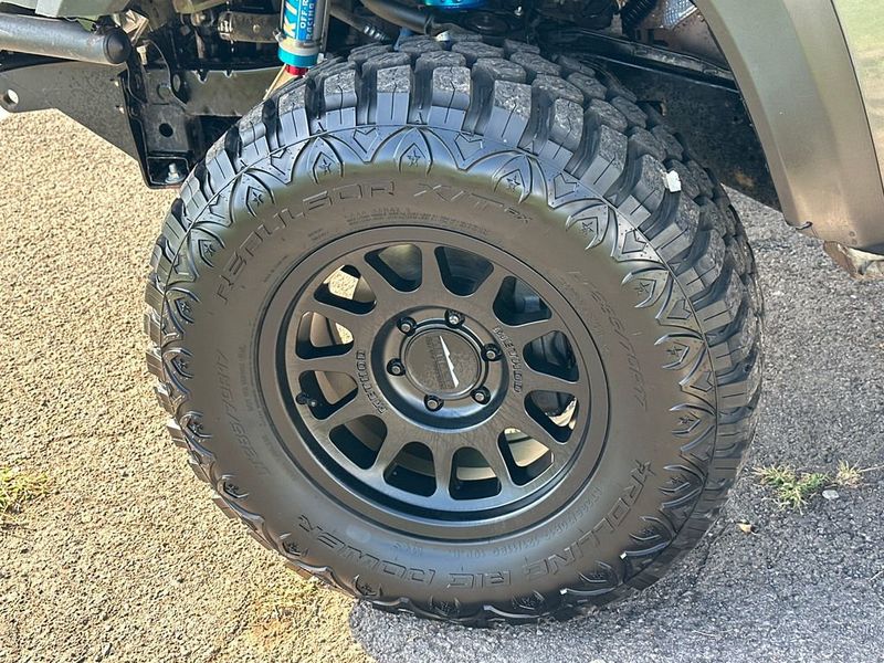 2019 Toyota Tacoma TRD Off-Road - 22967805 - 10