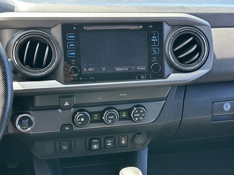 2019 Toyota Tacoma TRD Off-Road - 23045735 - 15