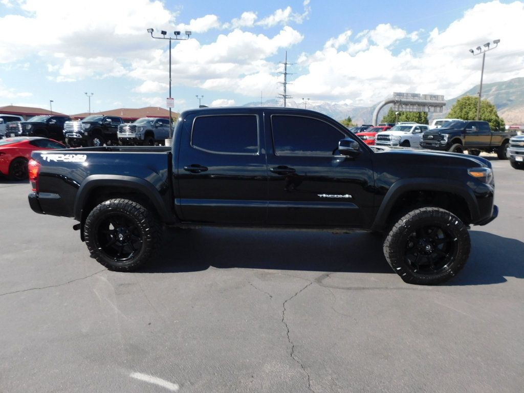 2019 Toyota Tacoma TRD OFF ROAD - 22497922 - 12