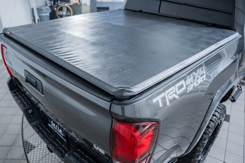 2019 Toyota Tacoma TRD Off-Road - 22813748 - 22