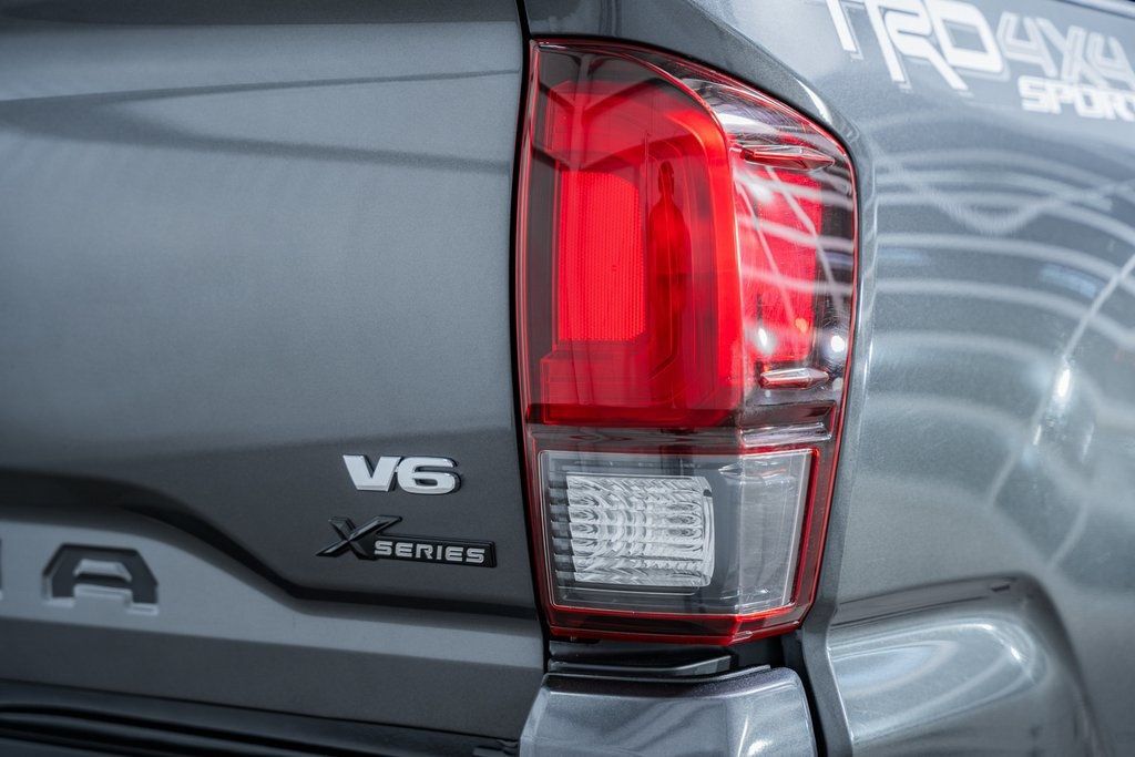 2019 Toyota Tacoma TRD Off-Road - 22813748 - 23