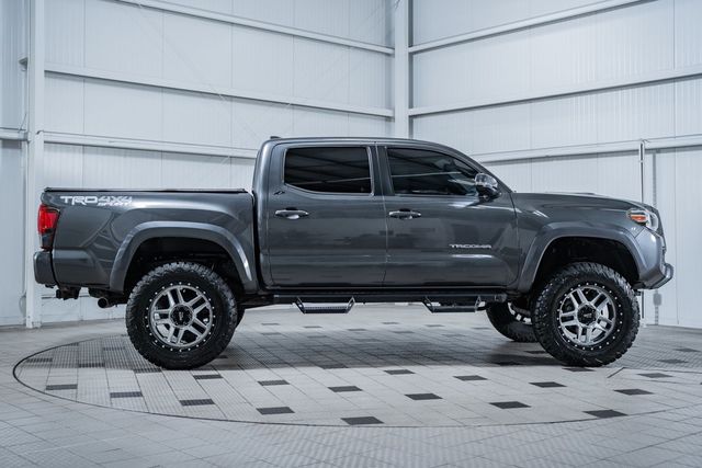 2019 Toyota Tacoma TRD Off-Road - 22813748 - 8