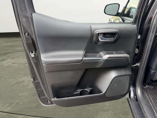 2019 Toyota Tacoma TRD Off Road 4x4 4dr Double Cab 5.0 ft SB 6A - 23046459 - 24