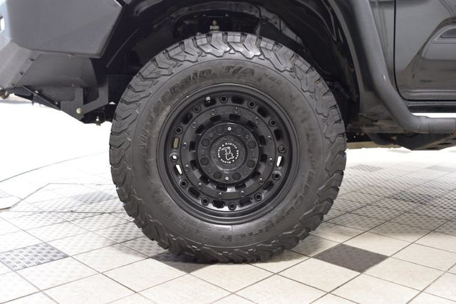 2019 Toyota Tacoma TRD Premium Off Road Lifted - 23081673 - 26