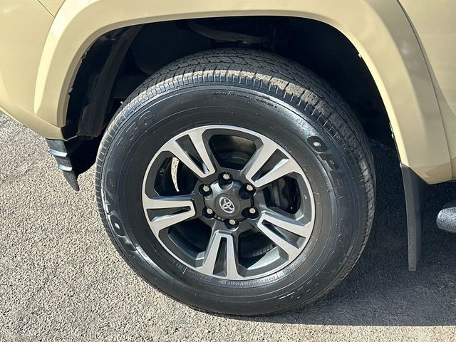 2019 Toyota Tacoma TRD Sport - 23015540 - 11