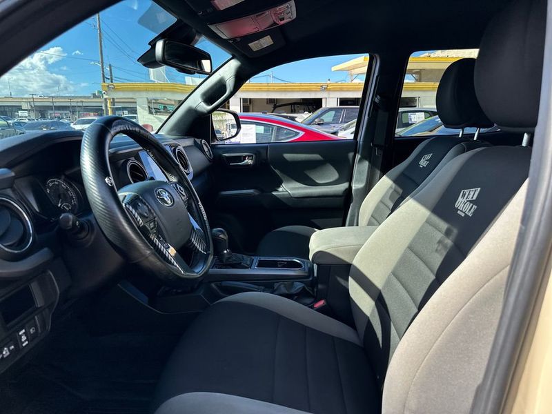 2019 Toyota Tacoma TRD Sport - 23015540 - 12