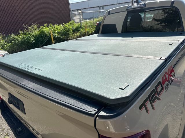 2019 Toyota Tacoma TRD Sport - 23015540 - 19