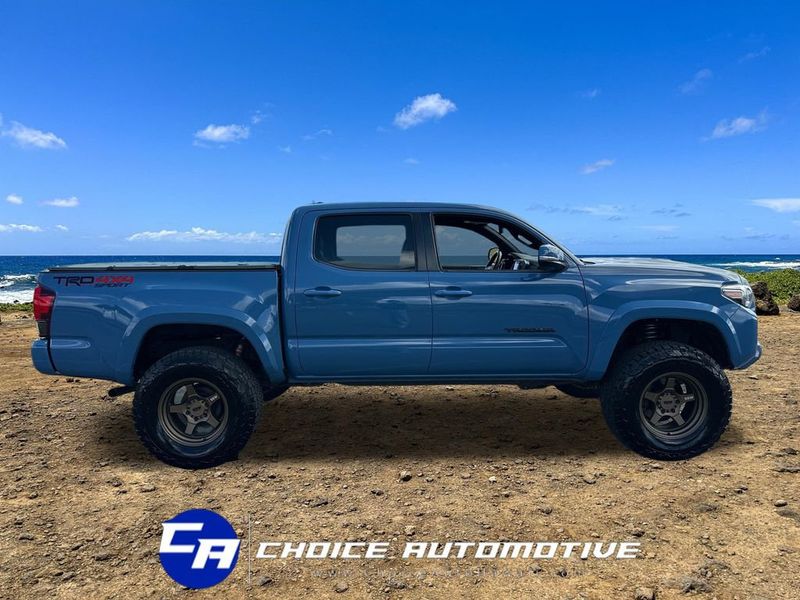 2019 Toyota Tacoma TRD Sport - 23029691 - 8