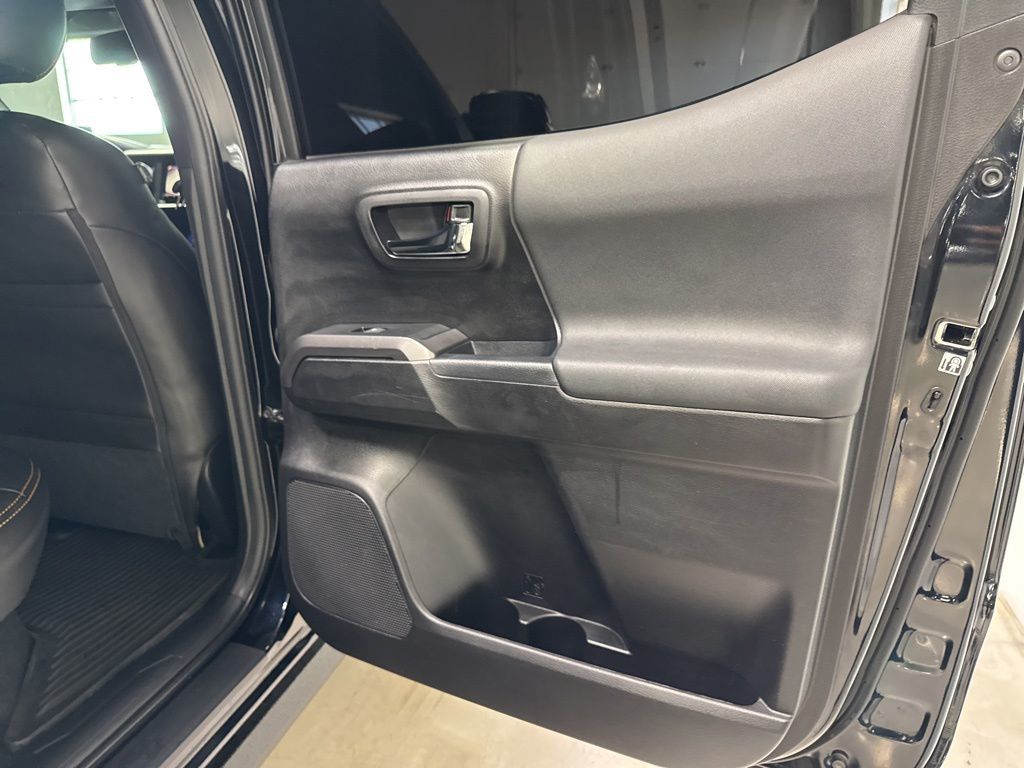2019 Toyota Tacoma TRD Sport - 23031556 - 42