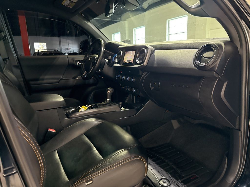 2019 Toyota Tacoma TRD Sport - 23031556 - 44