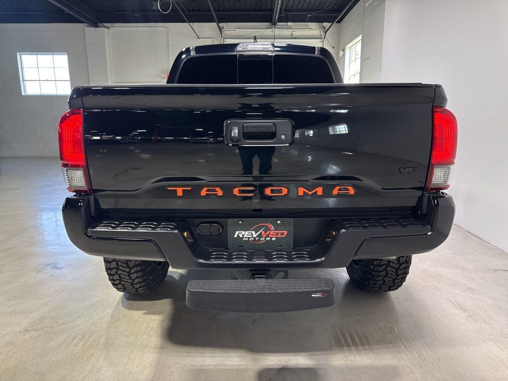 2019 Toyota Tacoma TRD Sport - 23031556 - 5