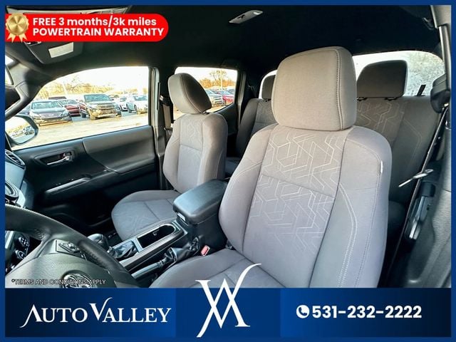 2019 Toyota Tacoma Double Cab TRD Sport Pickup 4D 5 ft - 22953726 - 13