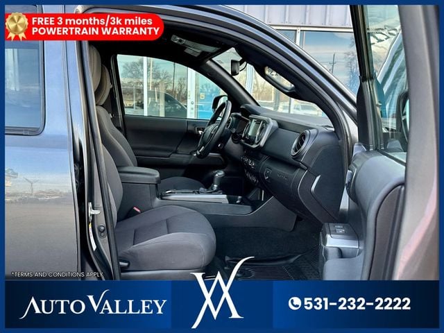 2019 Toyota Tacoma Double Cab TRD Sport Pickup 4D 5 ft - 22953726 - 16