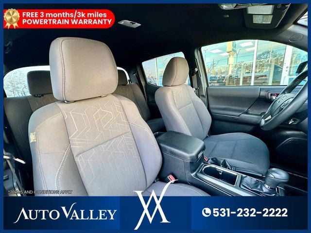 2019 Toyota Tacoma Double Cab TRD Sport Pickup 4D 5 ft - 22953726 - 17