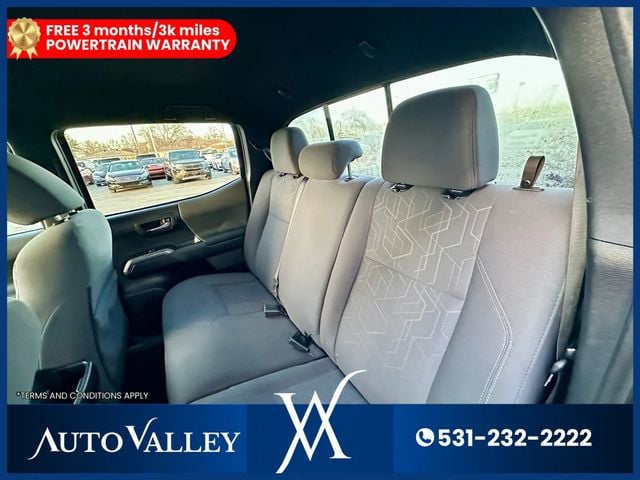 2019 Toyota Tacoma Double Cab TRD Sport Pickup 4D 5 ft - 22953726 - 21