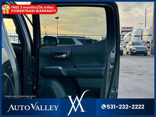 2019 Toyota Tacoma Double Cab TRD Sport Pickup 4D 5 ft - 22953726 - 23