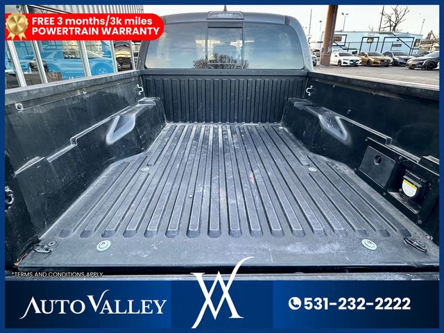 2019 Toyota Tacoma Double Cab TRD Sport Pickup 4D 5 ft - 22953726 - 36