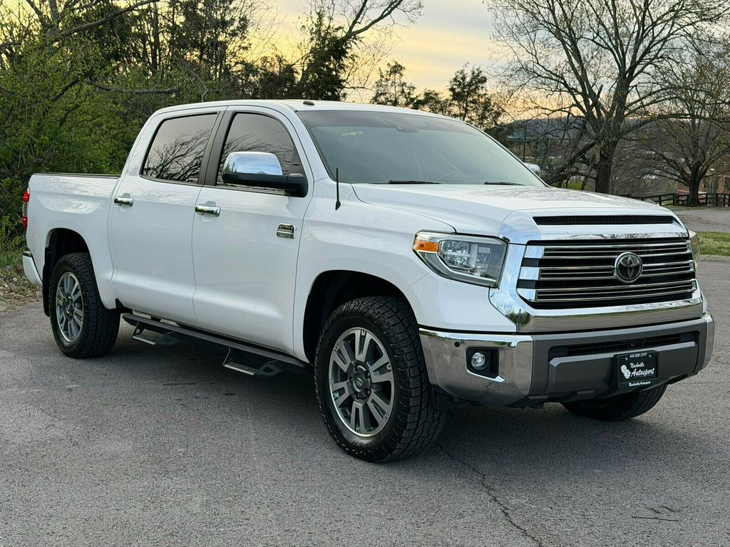 2019 Toyota Tundra 1794, CrewMax, Hard Tri-Fold Tonneau Cover, Sunroof - 23000860 - 9