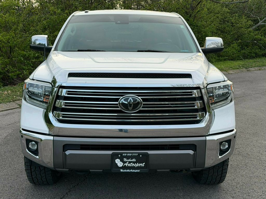 2019 Toyota Tundra 1794, CrewMax, Hard Tri-Fold Tonneau Cover, Sunroof - 23000860 - 10