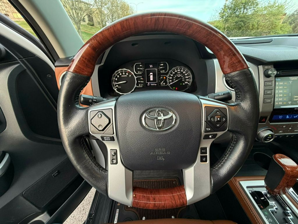 2019 Toyota Tundra 1794, CrewMax, Hard Tri-Fold Tonneau Cover, Sunroof - 23000860 - 16