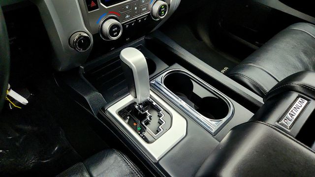 2019 Toyota Tundra 4WD Platinum CrewMax 5.5' Bed 5.7L with Power Moonroof - 22969653 - 15