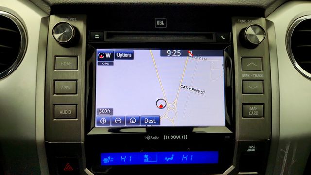 2019 Toyota Tundra 4WD Platinum CrewMax 5.5' Bed 5.7L with Power Moonroof - 22969653 - 17