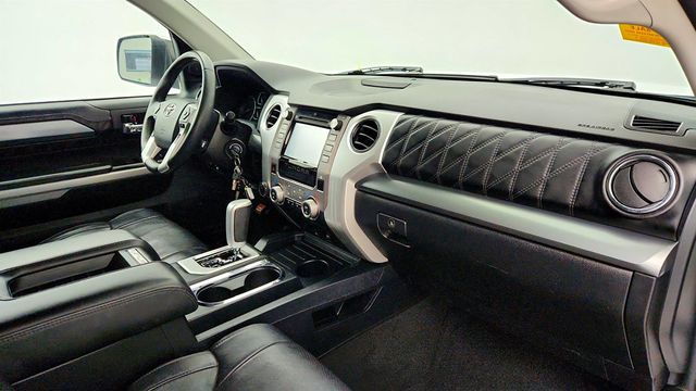 2019 Toyota Tundra 4WD Platinum CrewMax 5.5' Bed 5.7L with Power Moonroof - 22969653 - 23