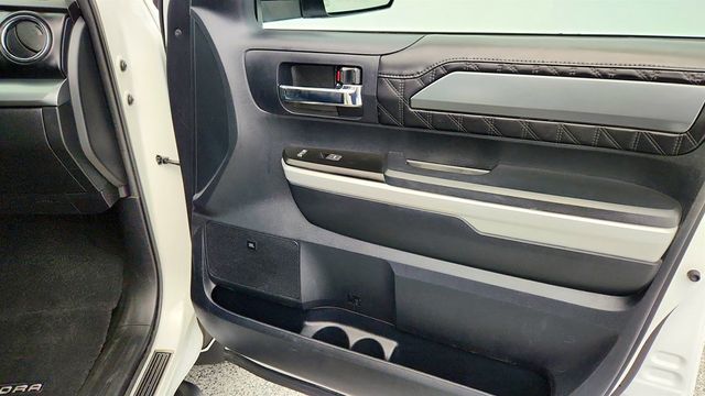 2019 Toyota Tundra 4WD Platinum CrewMax 5.5' Bed 5.7L with Power Moonroof - 22969653 - 24