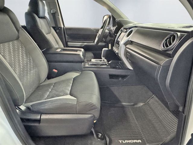 2019 Toyota Tundra 4WD SR5 CrewMax 5.5' Bed 5.7L - 23037523 - 20