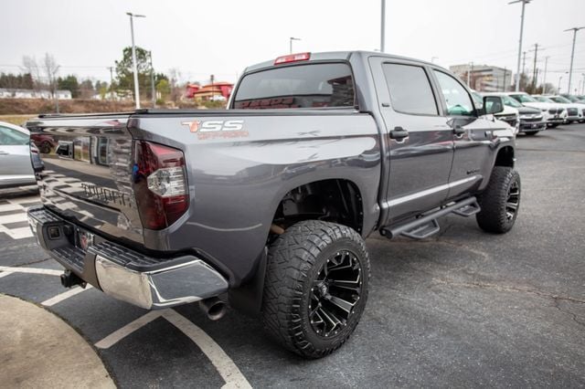 2019 Toyota Tundra 4WD SR5 CrewMax 5.5' Bed 5.7L - 22769580 - 9