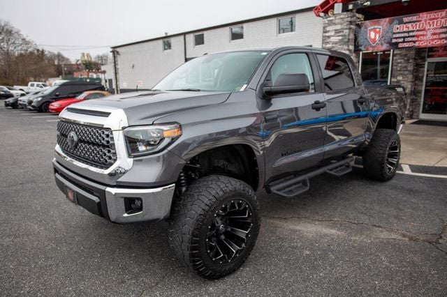 2019 Toyota Tundra 4WD SR5 CrewMax 5.5' Bed 5.7L - 22769580 - 2