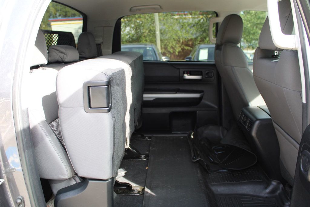 2019 Toyota Tundra SR5 CrewMax photo 22