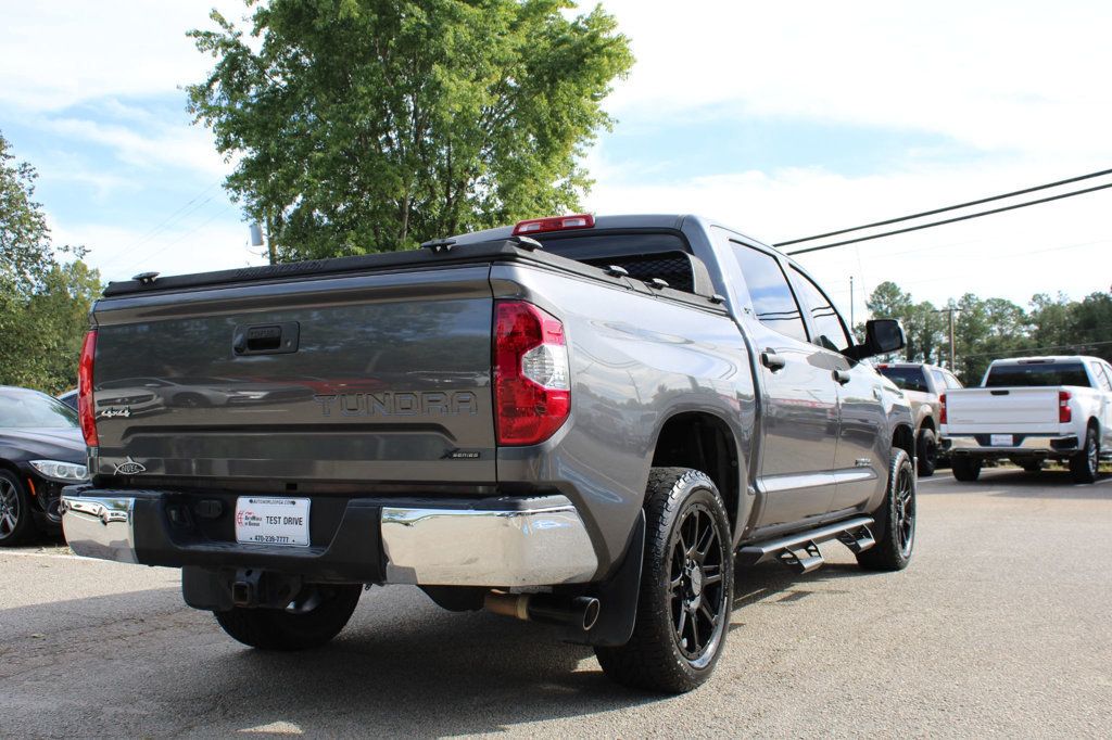 2019 Toyota Tundra SR5 CrewMax photo 6