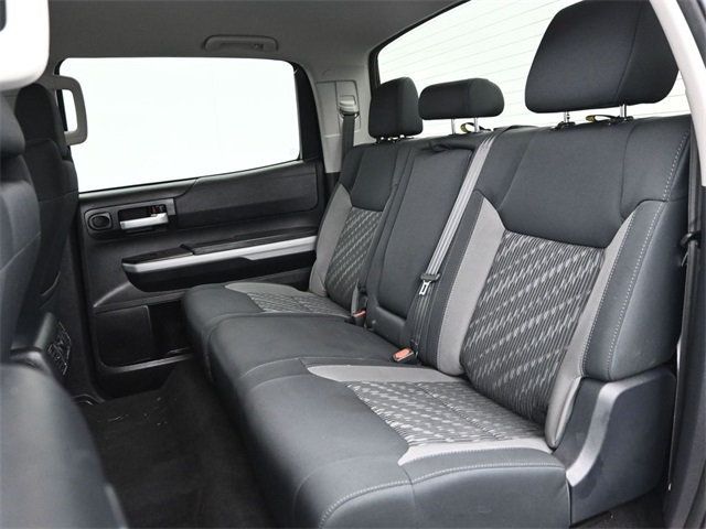 2019 Toyota Tundra 4WD SR5 CrewMax 5.5' Bed 5.7L FFV - 22904245 - 9
