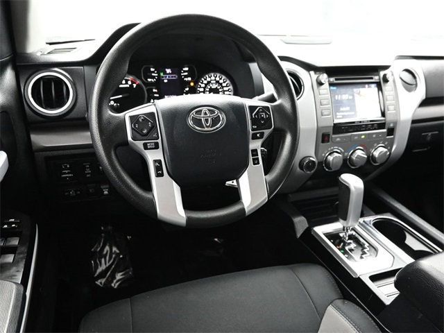 2019 Toyota Tundra 4WD SR5 CrewMax 5.5' Bed 5.7L FFV - 22904245 - 17