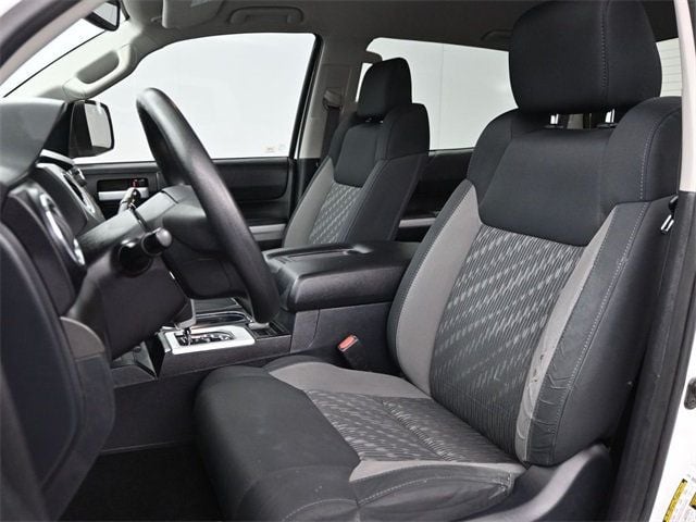 2019 Toyota Tundra 4WD SR5 CrewMax 5.5' Bed 5.7L FFV - 22904245 - 5